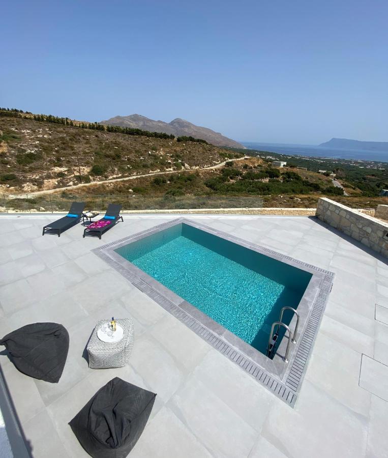 Luxurious Villa Cretan Aura With Private Heated Pool, Jacuzzi And Playroom Agios Ioannis  ภายนอก รูปภาพ